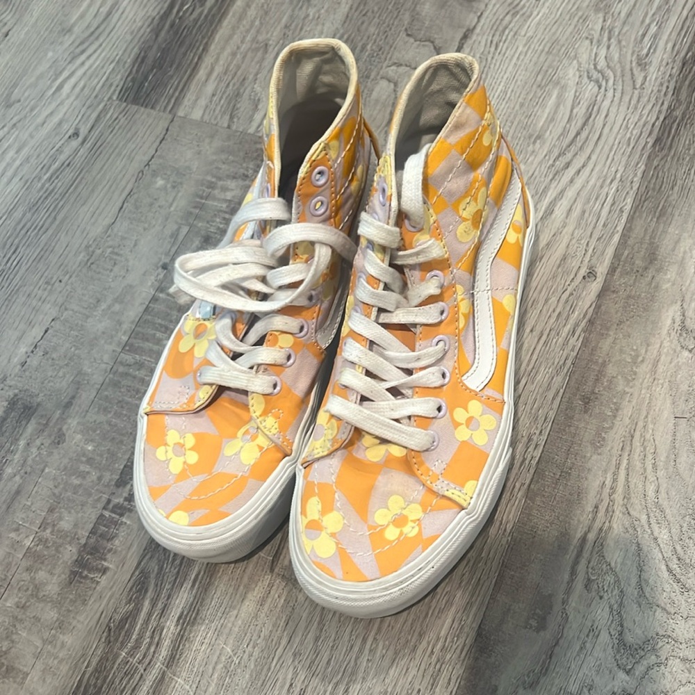 Cute groovy Vans